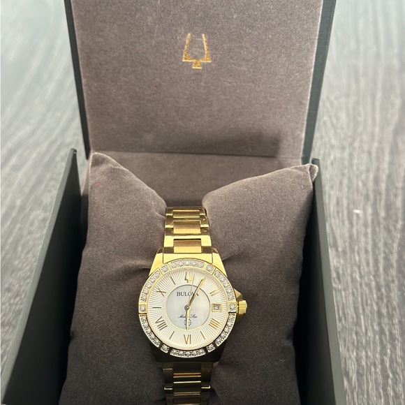 Bulova Gold Classic Sutton Watch - Picture 7 of 7